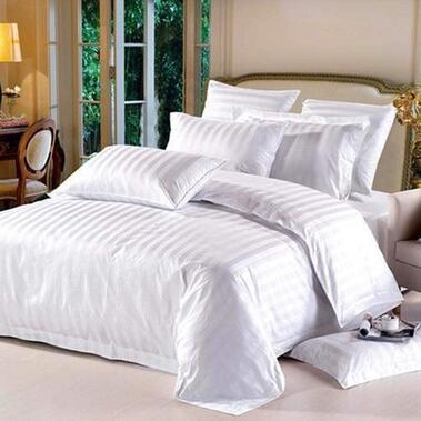 Luxury Bedding Set in King Size